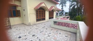 3 BHK Builder Floor – Exterior View View at Laxman Chowk - for Rent