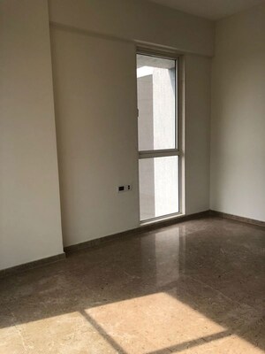 Room in 2 BHK Apartment at Ekta Tripolis, Goregaon West – for Rent