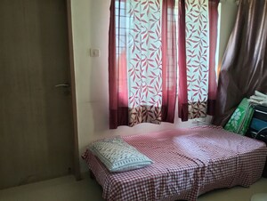 Bedroom in 2.5 BHK Apartment at Jairaj Lake Town, Katraj – for Sale
