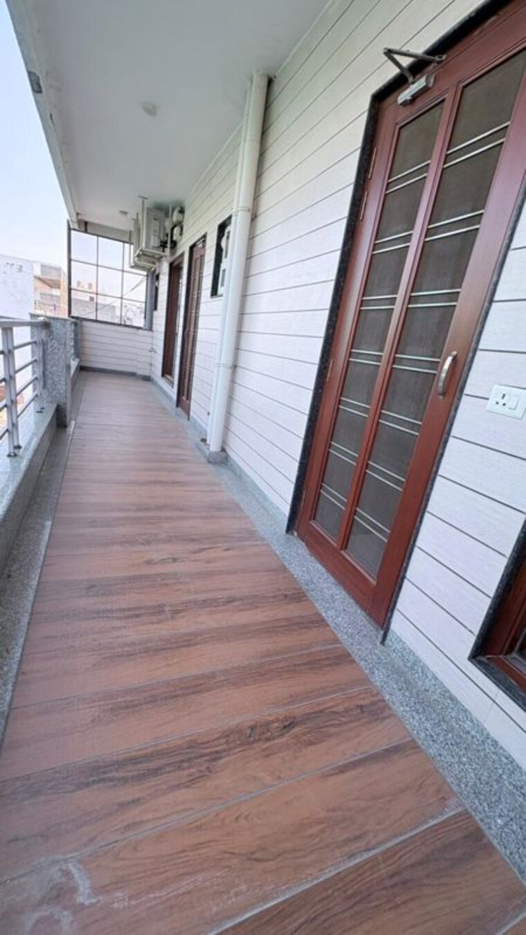 Balcony, ansal-plaza-gurgaon 3 Bedroom 1500 Sq.Ft. Builder Floor In Palam Vihar Gurgaon 10356020