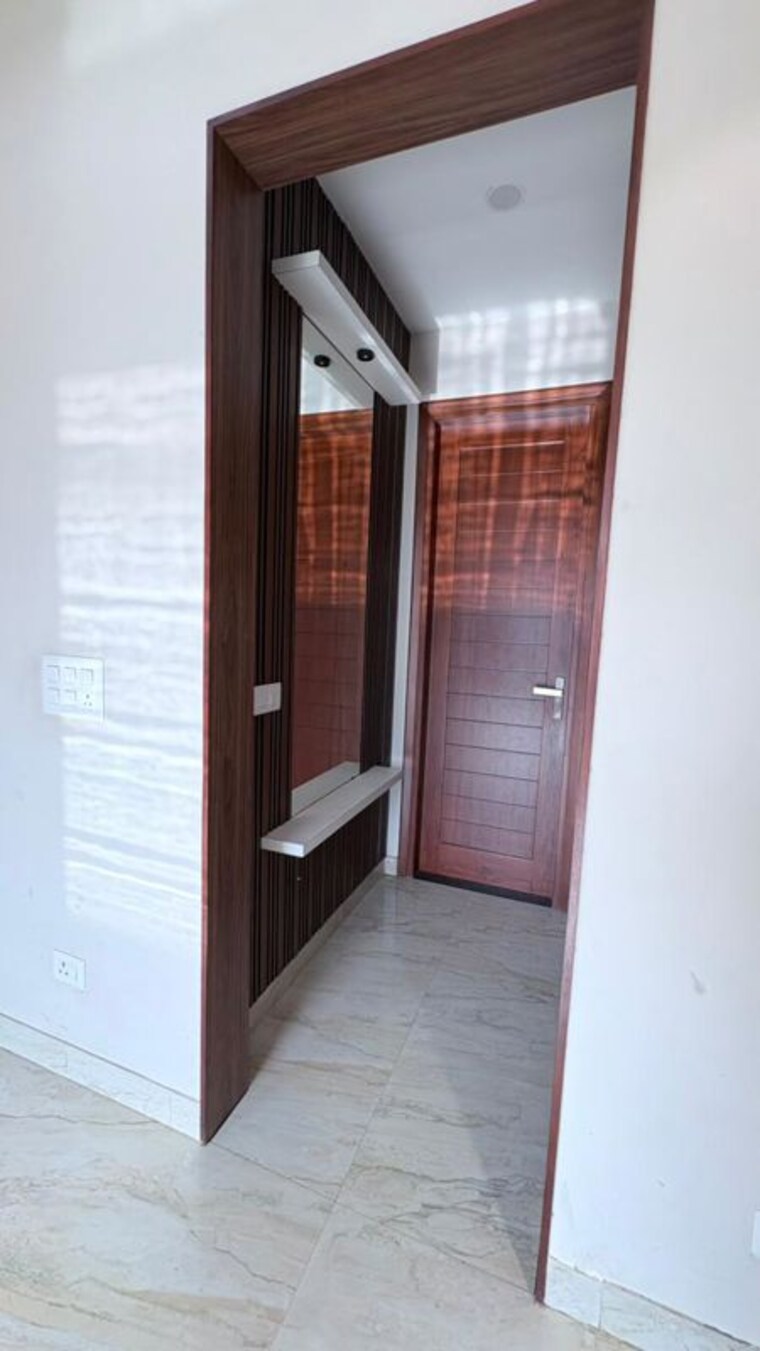Bathroom, ansal-plaza-gurgaon 3 Bedroom 1500 Sq.Ft. Builder Floor In Palam Vihar Gurgaon 10356020