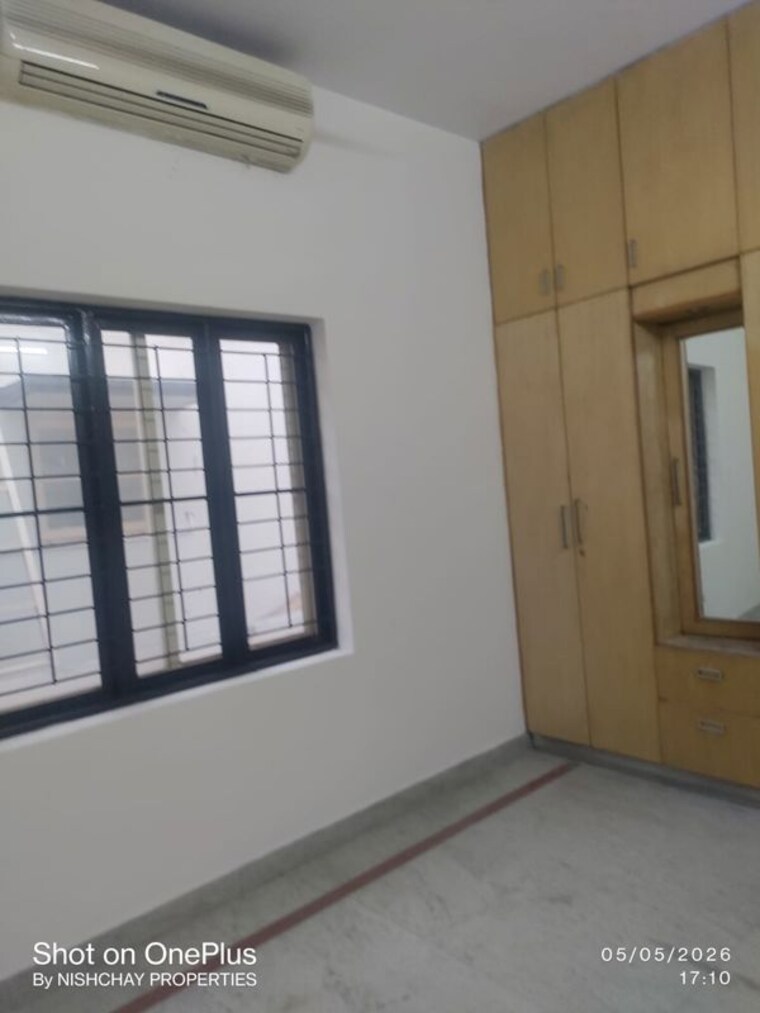 Bedroom, hrbr layout 5 Bedroom 2200 Sq.Ft. Independent House In Hrbr Layout Bangalore 10356035