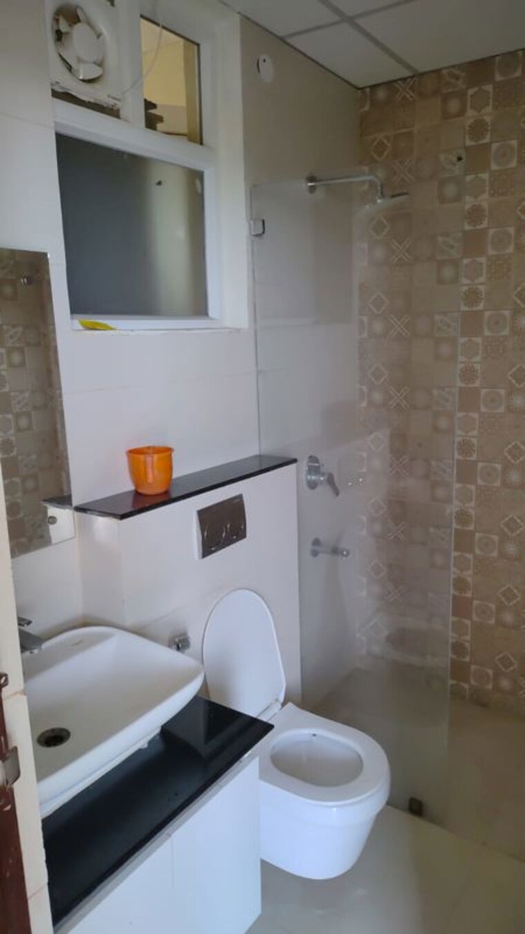 Bathroom, nabha 3 Bedroom 1906 Sq.Ft. Apartment In Nabha Zirakpur 10356036
