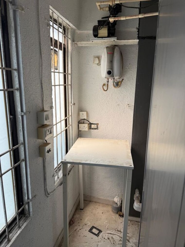 Bathroom, jv-sweena 2 Bedroom 645 Sq.Ft. Apartment In Andheri East Mumbai 10356052