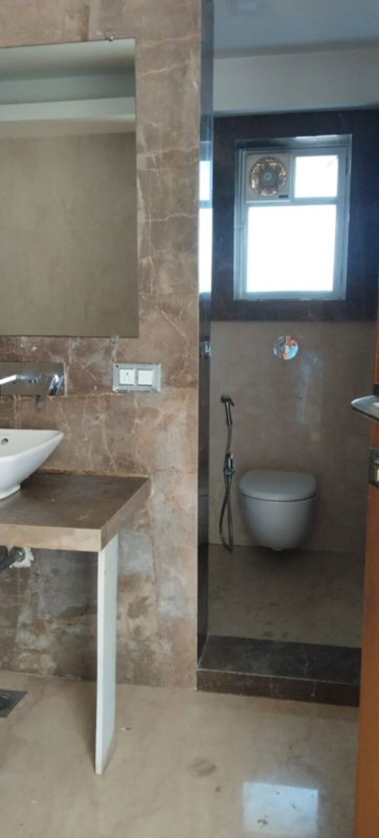 Bathroom, adityaraj-supreme 4 Bedroom 14000 Sq.Ft. Apartment In Chembur Mumbai 10356076