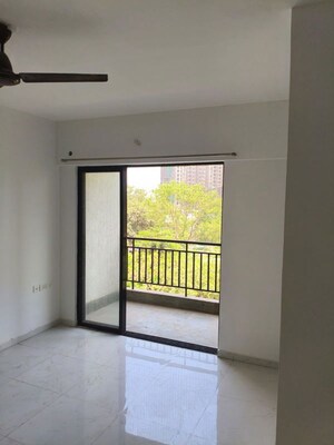 Room in 2 BHK Apartment at Runwal Gardens, Dombivli East – for Rent