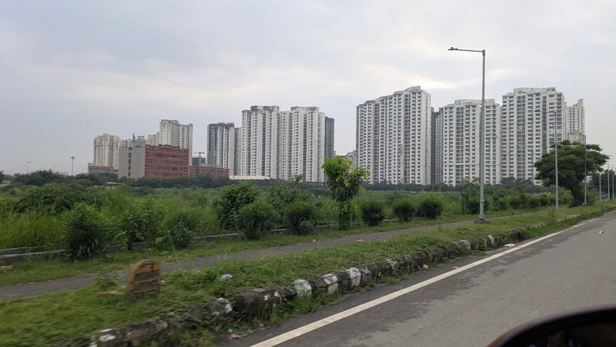 Plot For Sale in Dankaur Inner Township