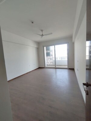 Room in 4 BHK Apartment at Sector 103 – for Sale