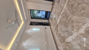 Furnished Amenities in 3 BHK Builder Floor at Sector 46 – for Sale