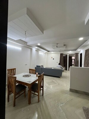 Team Area in 3 BHK Apartment at Chattarpur – for Rent