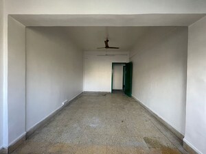 Room in 1 BHK Apartment at Kondivita Apartment, Andheri East – for Rent