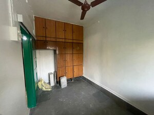 Room in 1 BHK Apartment at Kondivita Apartment, Andheri East – for Rent