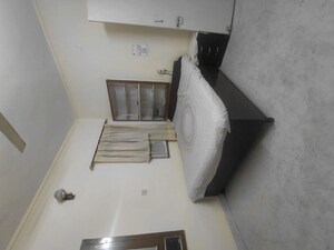Furnished Amenities in 3 BHK Apartment at Janakpuri – for Sale