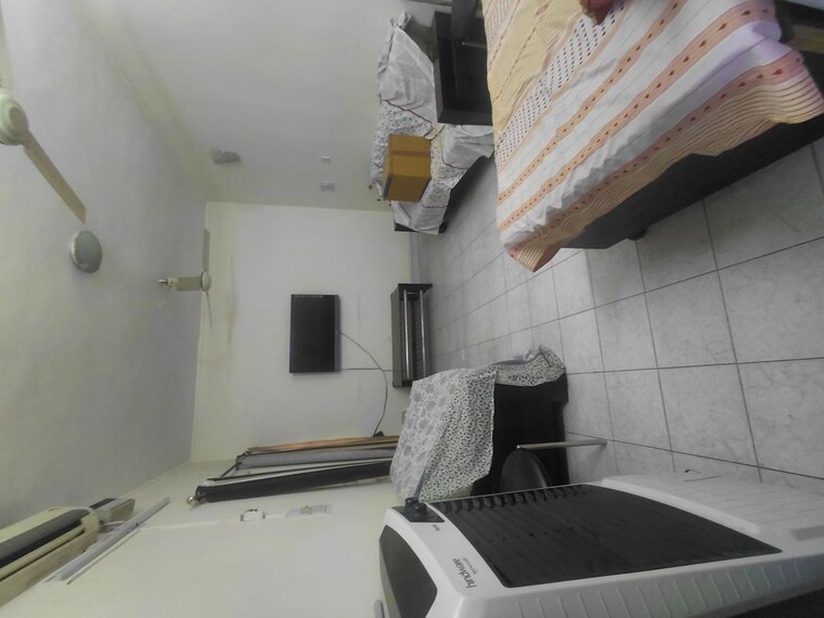 Bathroom, janakpuri 3 Bedroom 1000 Sq.Ft. Apartment In Janakpuri Delhi 10356121
