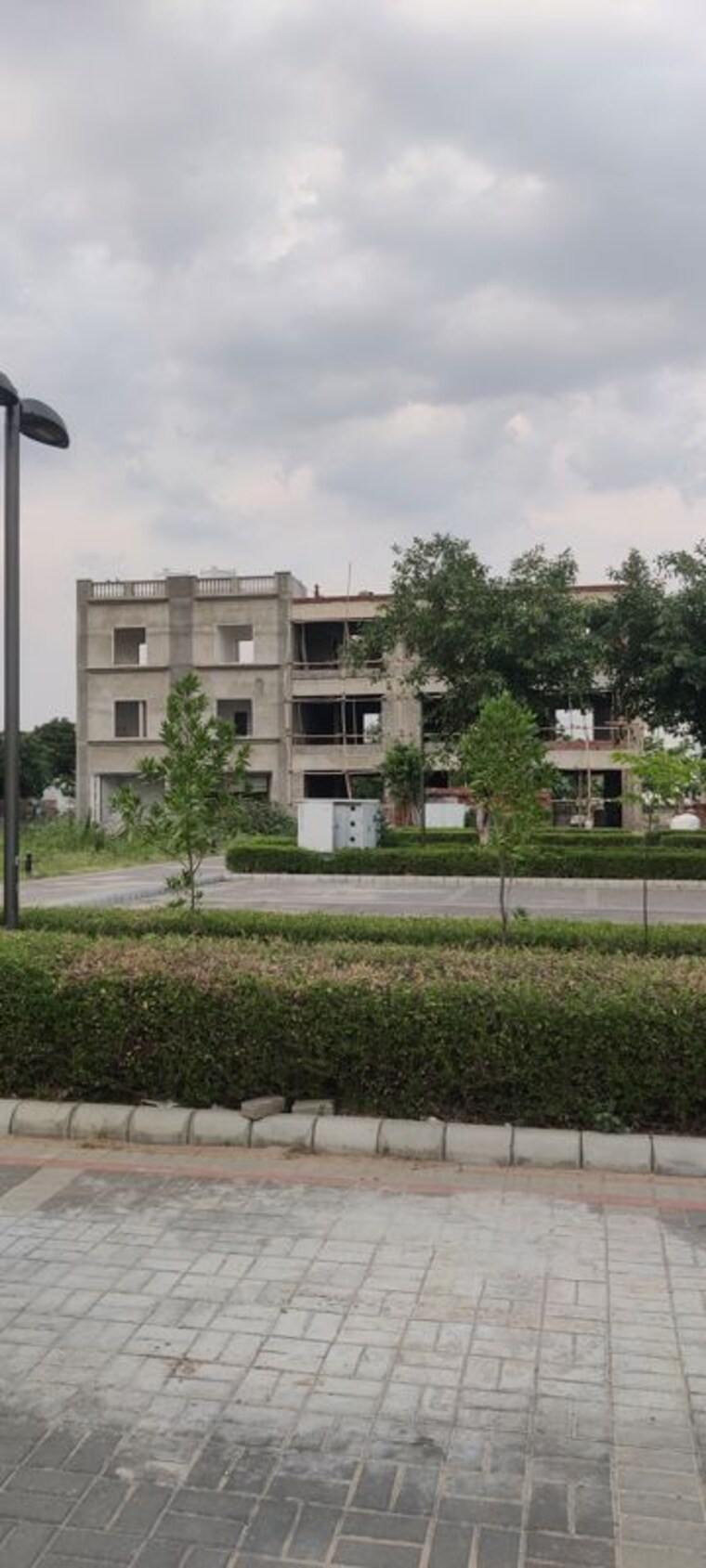Exterior View, dlf-hyde-park Commercial Showroom 111 Sq.Yd. In South Mullanpur Chandigarh 10356104