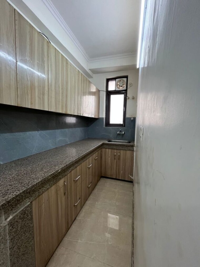 Kitchen, jawahar nagar 2 Bedroom 85 Sq.Yd. Apartment In Jawahar Nagar Delhi 10356141