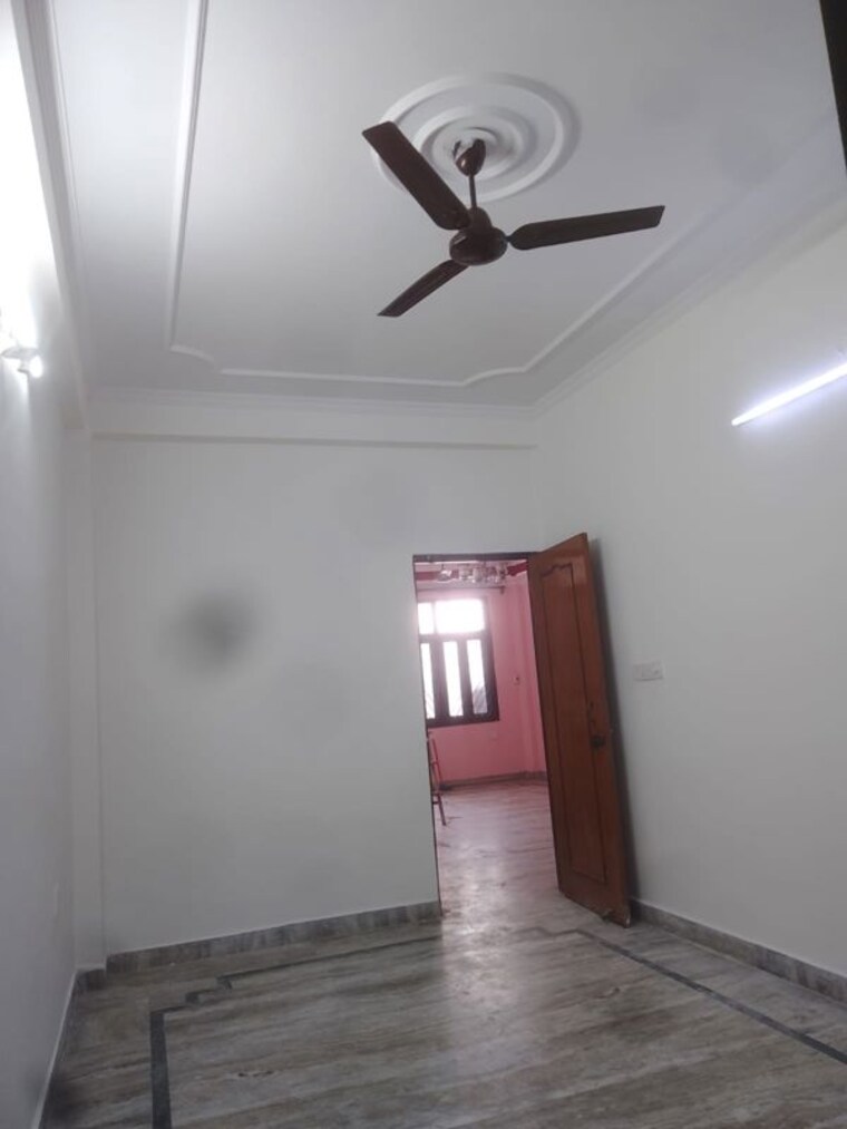 Room, raj nagar extension 2 Bedroom 900 Sq.Ft. Builder Floor In Raj Nagar Extension Ghaziabad 10356149
