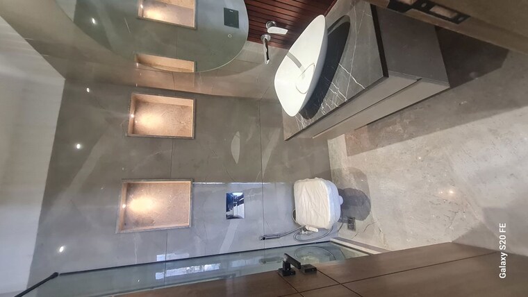 Bathroom, sector 46 3 Bedroom 1500 Sq.Ft. Builder Floor In Sector 46 Gurgaon 10356159