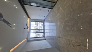 Room in 3 BHK Builder Floor at Sector 46 – for Sale