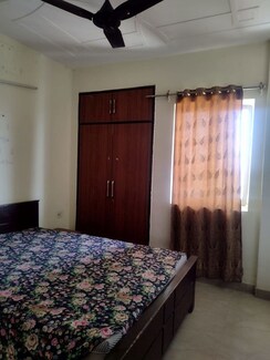 2 BHK Apartment For Sale in Raj Nagar Extension