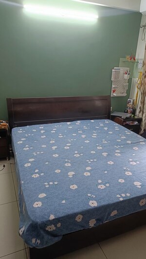 Bedroom in 3 BHK Apartment at Orchid Lakeview, Bellandur – for Rent
