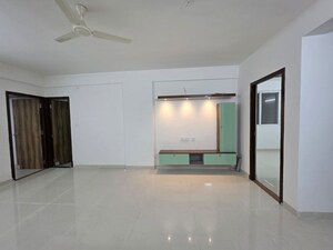 Room in 2 BHK Apartment at Sarjapur – for Rent