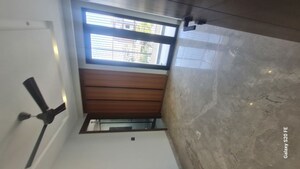 Furnished Amenities in 3 BHK Builder Floor at Sector 46 – for Sale