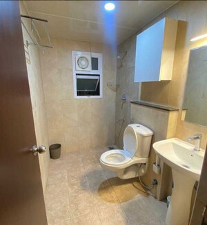 Furnished Amenities in 2 BHK Apartment at Prestige Kew Gardens, Bellandur – for Rent