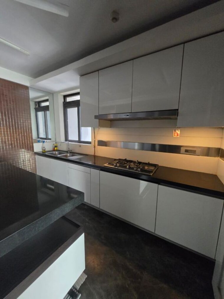 Kitchen, lodha-trump-tower 4 Bedroom 3002 Sq.Ft. Apartment In Worli Mumbai 10356249