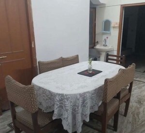 Bathroom in 3 BHK Apartment at Hazratganj – for Rent