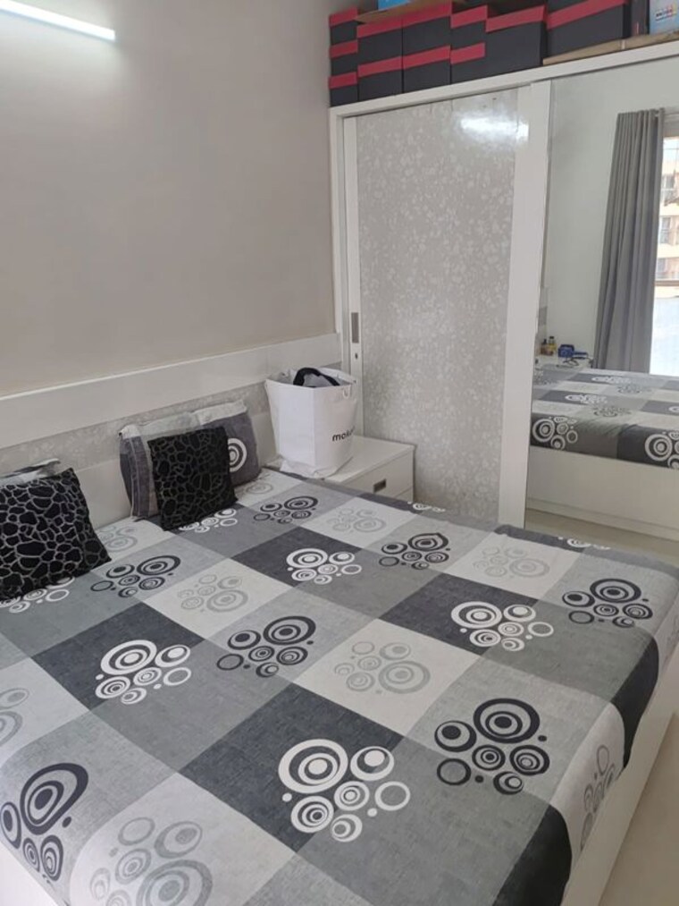 Master Bedroom, dosti-group-imperia 4 Bedroom 1700 Sq.Ft. Apartment In Manpada Thane 10356091
