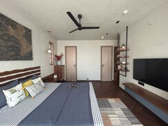 4 BHK + Servant Room,Study Room Apartment For Rent in Lodha Trump Tower
