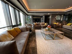 5 BHK + Servant Room,Study Room Apartment For Rent in Lodha Trump Tower