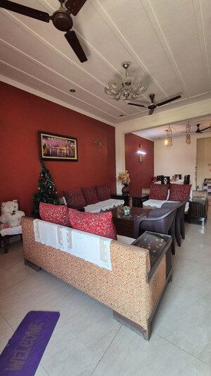 Living Room in 3 BHK Builder Floor at Sainik Colony – for Sale