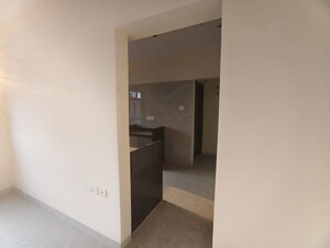 Room in 1.5 BHK Apartment at Atul Horizon, Bhandup West – for Rent