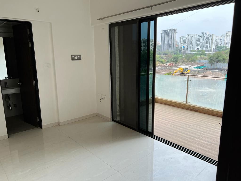 3 BHK 1480 Sq.Ft. Apartment in Goel Ganga Florentina