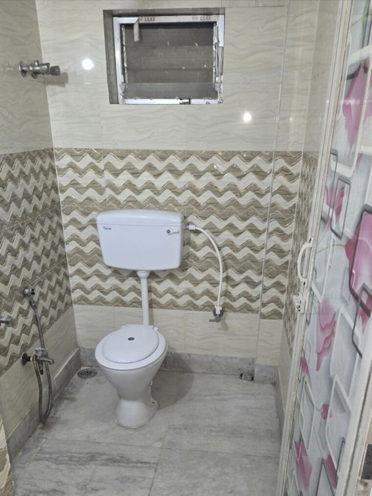 Bathroom, nayabad 1 Bedroom 450 Sq.Ft. Builder Floor In Nayabad Kolkata 10356467