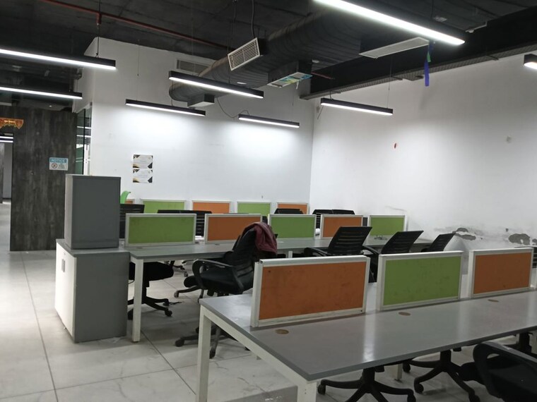 Team Area, sector 2 Commercial Office Space 3500 Sq.Ft. In Sector 2 Noida 10356476