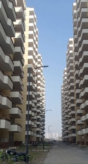 2 BHK Apartment – Exterior View View at Pyramid Square 67A, Sector 67 - for Rent