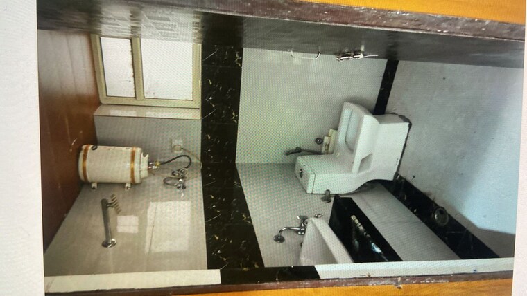 Bathroom, pyramid-square-67a 2 Bedroom 688 Sq.Ft. Apartment In Sector 67 Gurgaon 10356479