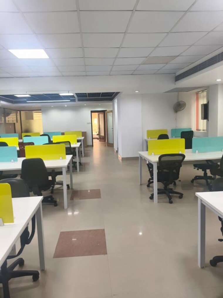 Team Area, sector 3 Commercial Office Space 5000 Sq.Ft. In Sector 3 Noida 10356495