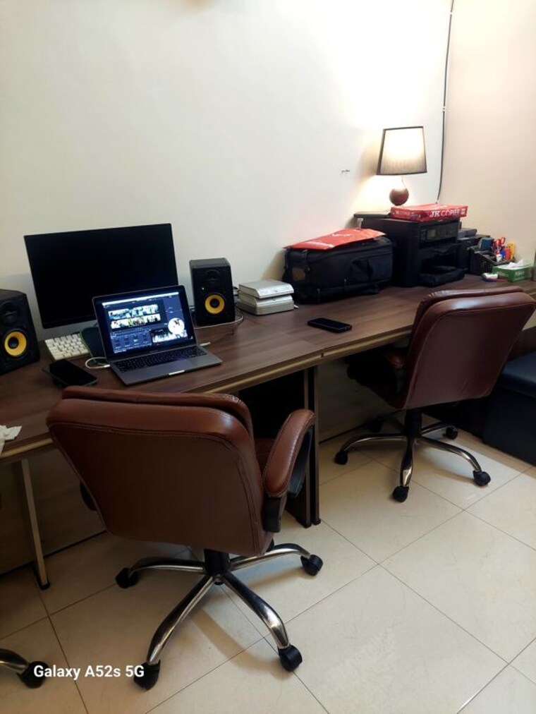 Team Area, jawahar nagar 1.5 Bedroom 350 Sq.Ft. Apartment In Jawahar Nagar Delhi 10356498