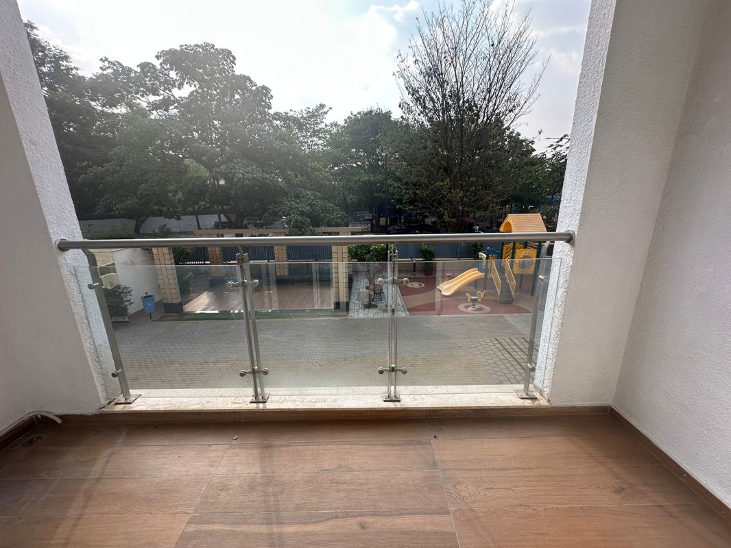 4 BHK + Pooja Room,Store Room 2750 Sq.Ft. Apartment in Prestige Pine Wood