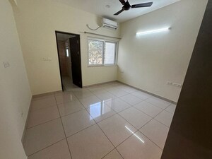 Bathroom in 4 BHK Apartment at Prestige Pine Wood, Koramangala – for Rent