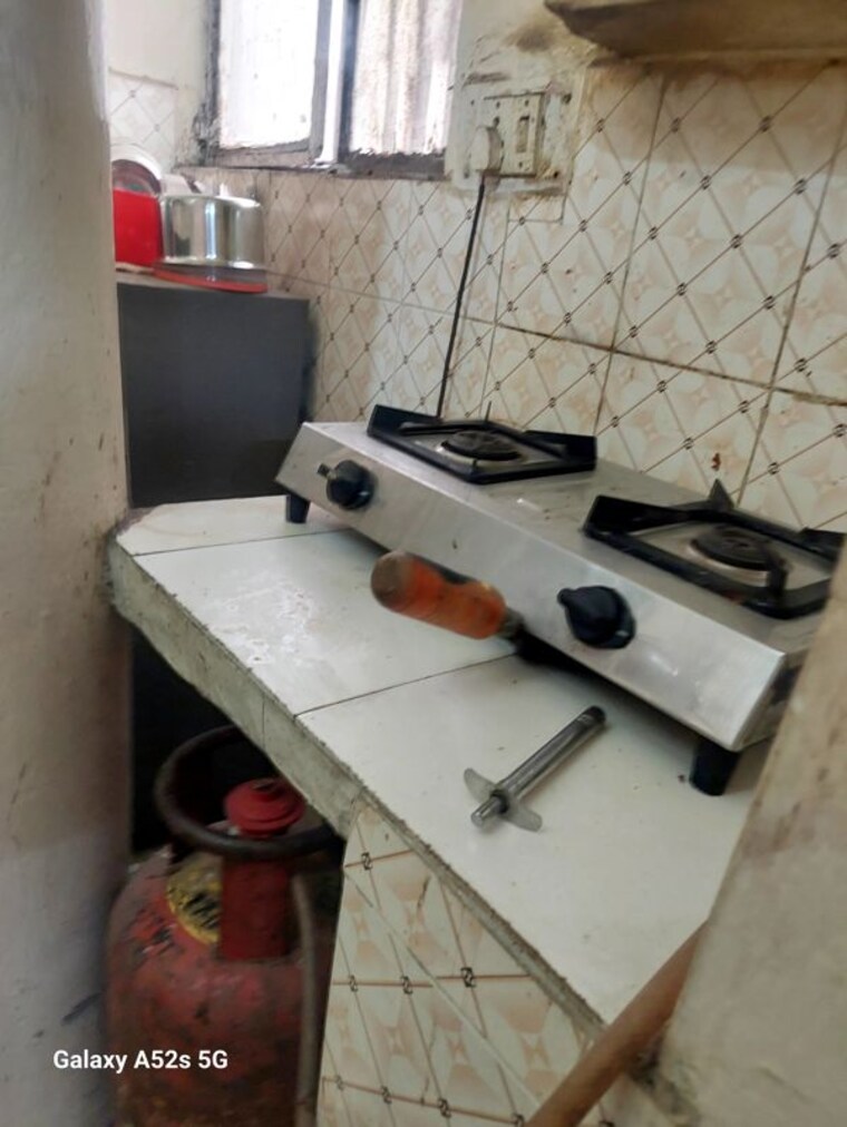 Team Area, jawahar nagar 1.5 Bedroom 500 Sq.Ft. Apartment In Jawahar Nagar Delhi 10356509