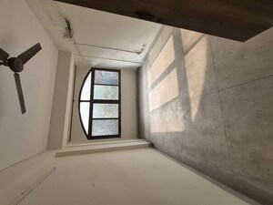 3.5 BHK Apartment For Rent in Mayur Vihar