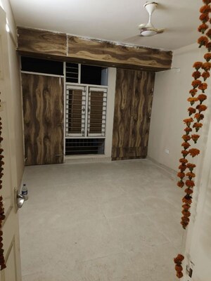 Room in 3 BHK Builder Floor at TDI The Grand Retreat, Sector 88 – for Rent