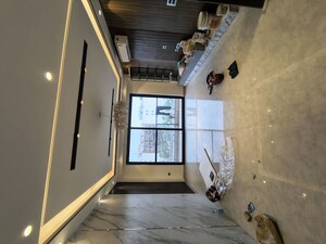 Building Lobby in 4 BHK Builder Floor at Aradhya Homes, Sector 67a – for Rent