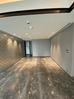 4 BHK + Pooja Room,Servant Room,Study Room,Extra Room Apartment For Sale in Lodha Trump Tower