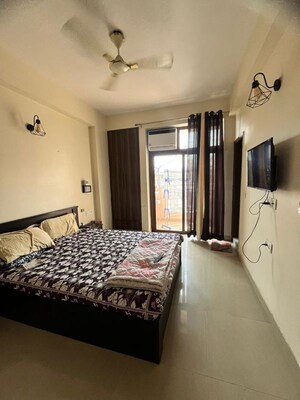 Bedroom in 2 BHK Apartment at Amrapali Silicon City, Sector 76 – for Rent